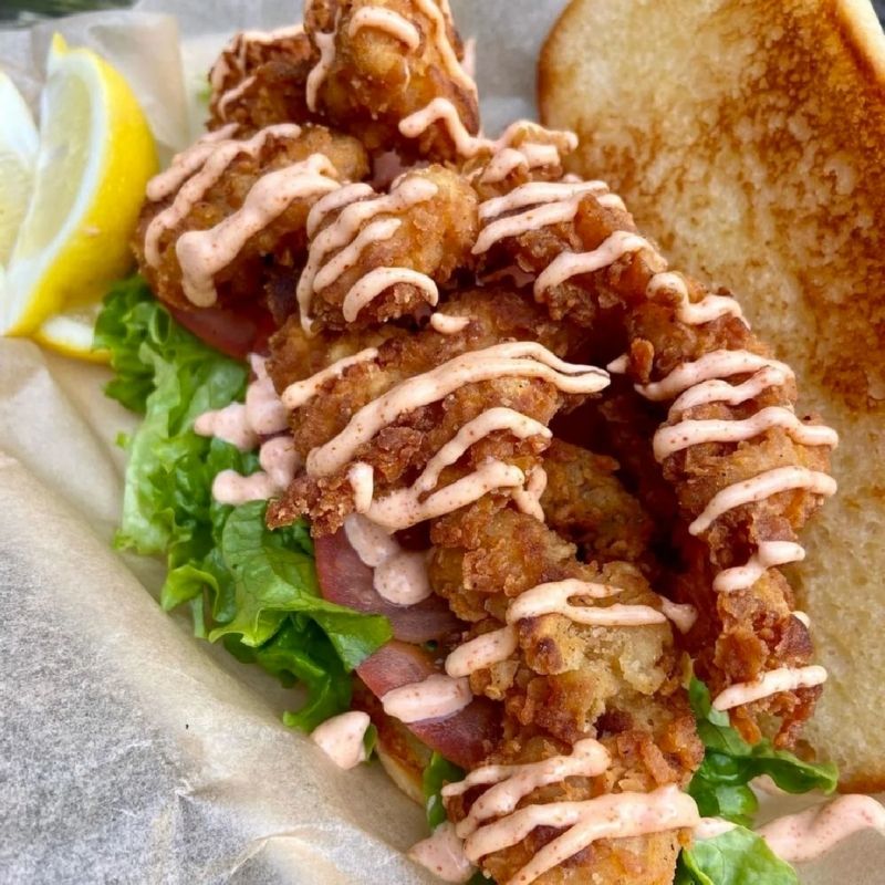 Clam Po'boy